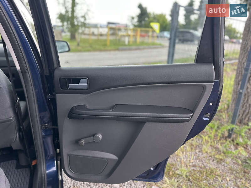 Минивэн Ford C-Max 2003 в Виннице