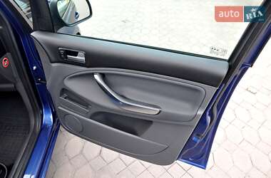 Минивэн Ford C-Max 2009 в 