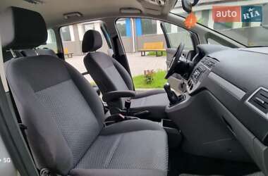 Минивэн Ford C-Max 2006 в 