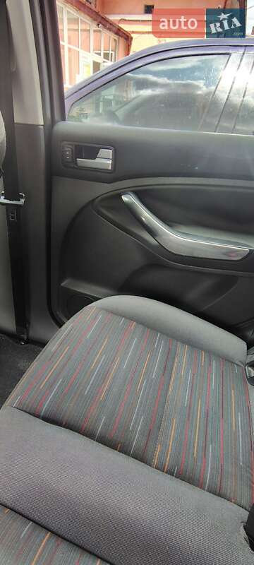 Минивэн Ford C-Max 2009 в Ивано-Франковске