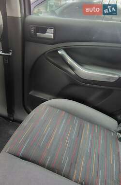 Минивэн Ford C-Max 2009 в 