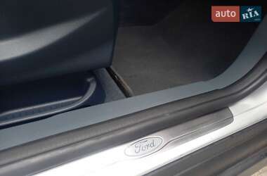 Мінівен Ford C-Max 2013 в 