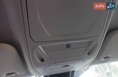 Мінівен Ford C-Max 2013 в 
