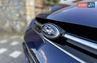 Минивэн Ford C-Max 2014 в 