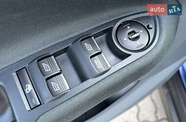 Минивэн Ford C-Max 2014 в 