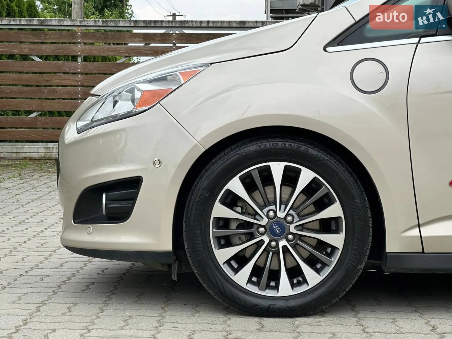 2016 Ford C-MAX - мініатюра 23