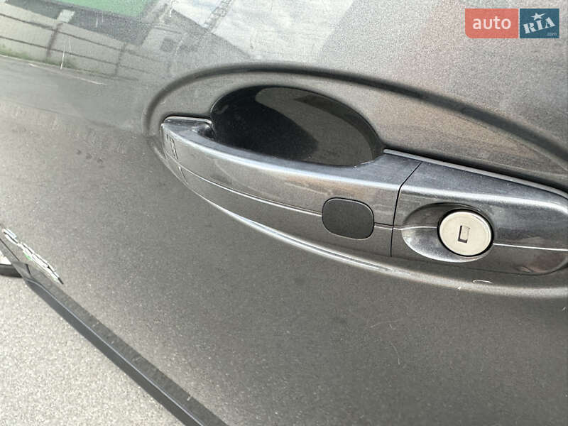 Минивэн Ford C-Max 2016 в Киеве