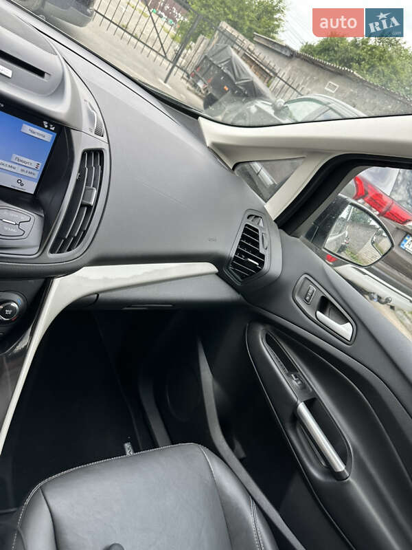 Минивэн Ford C-Max 2016 в Киеве