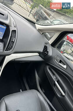 Минивэн Ford C-Max 2016 в 