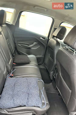 Минивэн Ford C-Max 2016 в 