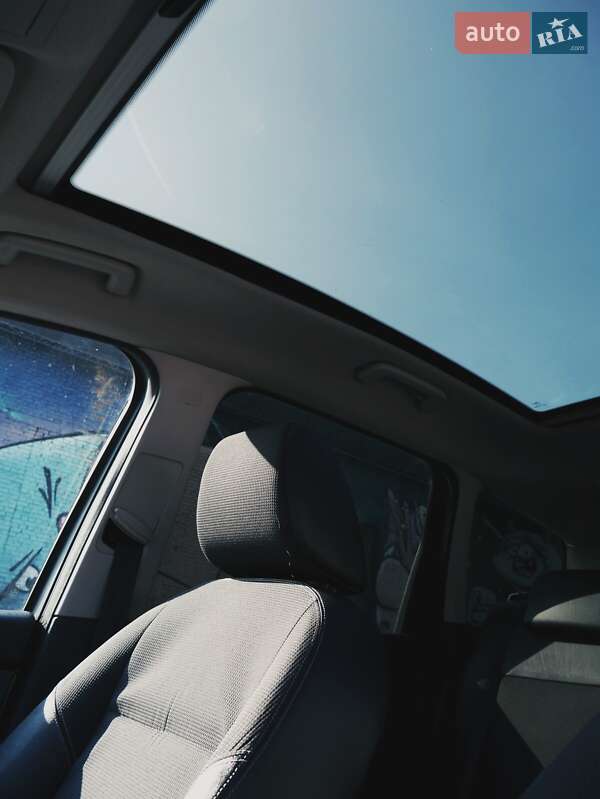 Минивэн Ford C-Max 2009 в Луцке