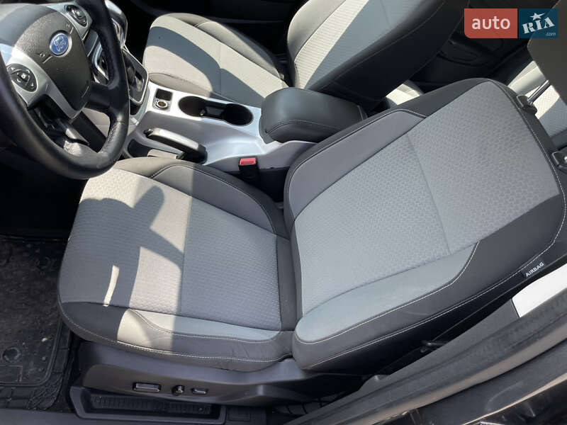 Минивэн Ford C-Max 2017 в Луцке