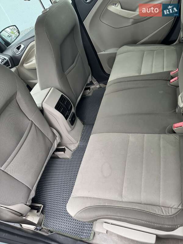 Мінівен Ford C-Max 2013 в Києві