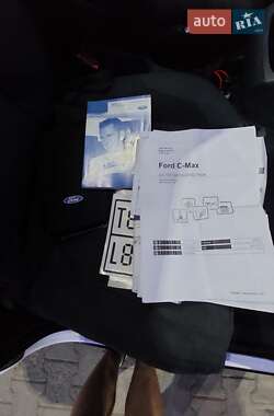 Мінівен Ford C-Max 2011 в 