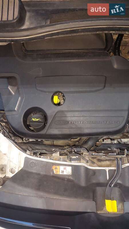 Мінівен Ford C-Max 2011 в Чернівцях фото 3 Мінівен Ford C-Max 2011 в Чернівцях