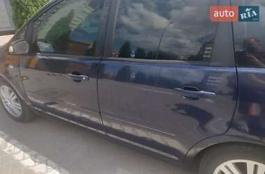 Мінівен Ford C-Max 2004 в 