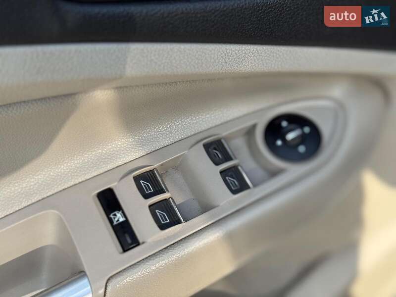 Мінівен Ford C-Max 2013 в Одесі