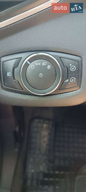 Минивэн Ford C-Max 2013 в Запорожье