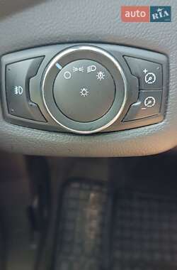 Минивэн Ford C-Max 2013 в 