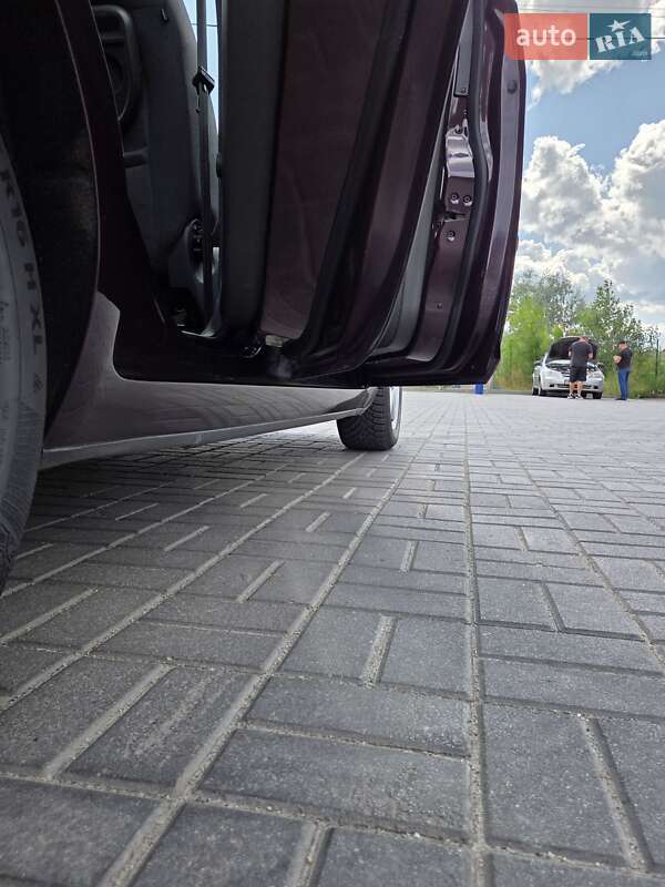 Минивэн Ford C-Max 2008 в Днепре
