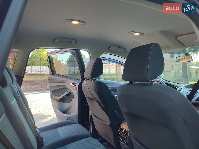 Минивэн Ford C-Max 2012 в Лубнах