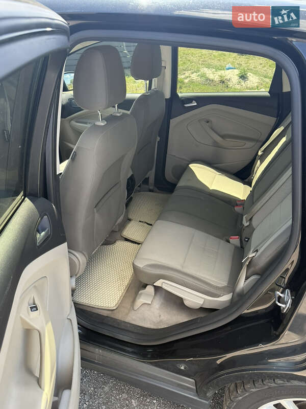 Минивэн Ford C-Max 2013 в Киеве