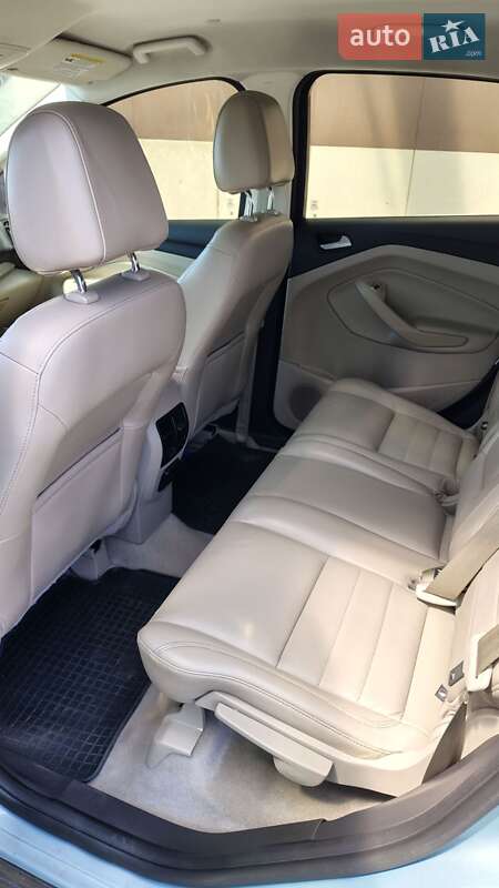 Минивэн Ford C-Max 2014 в Киеве