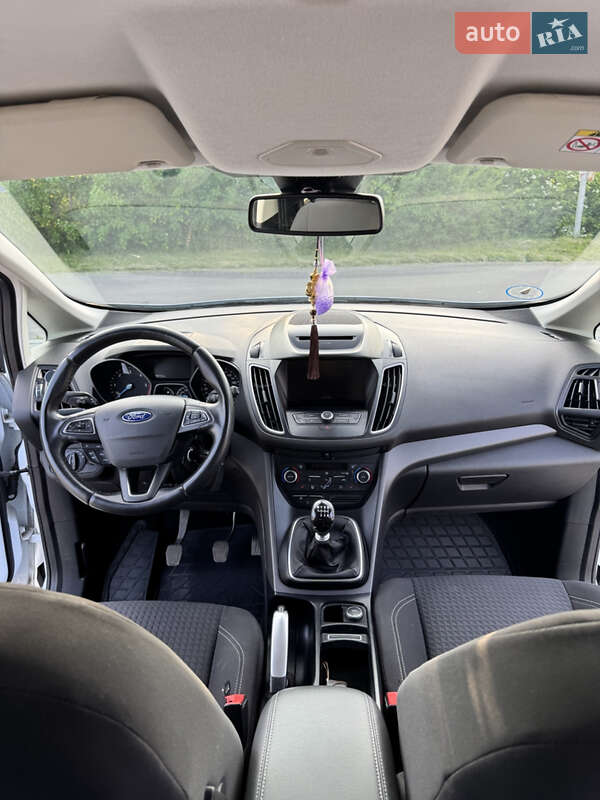 Минивэн Ford C-Max 2016 в Староконстантинове