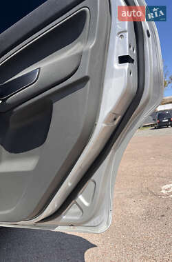 Мінівен Ford C-Max 2010 в 