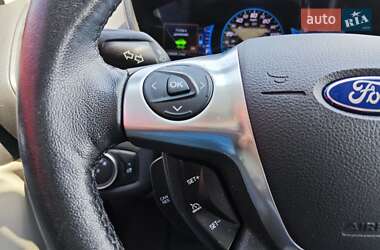 Мінівен Ford C-Max 2015 в 