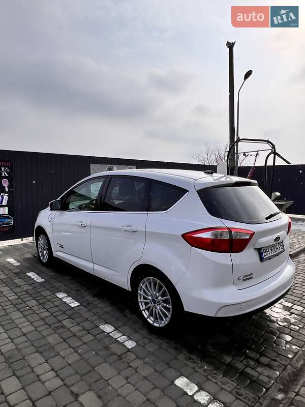 Минивэн Ford C-Max 2012 в Южном