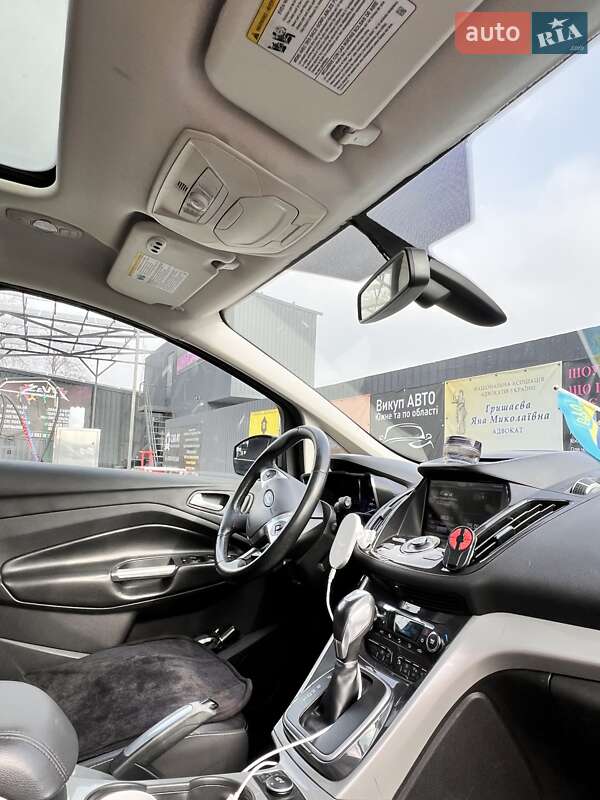 Минивэн Ford C-Max 2012 в Южном