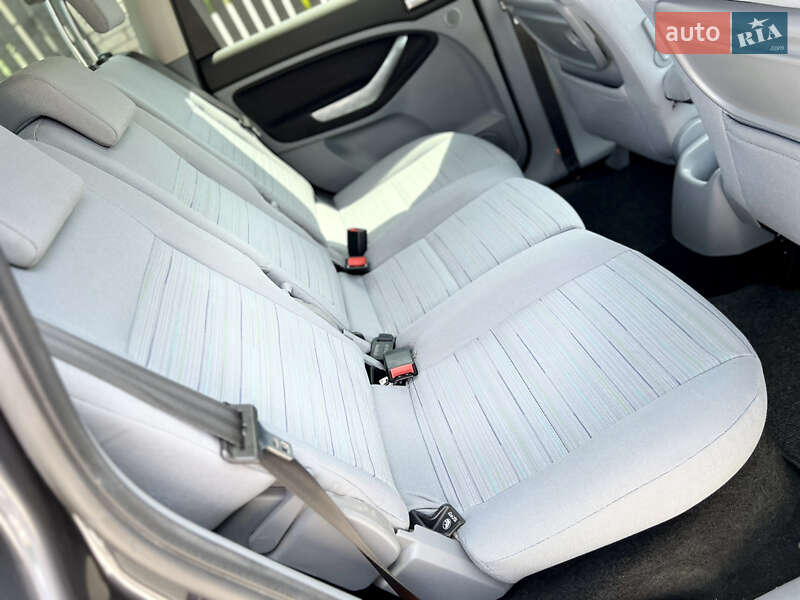 Мінівен Ford C-Max 2008 в Старокостянтинові