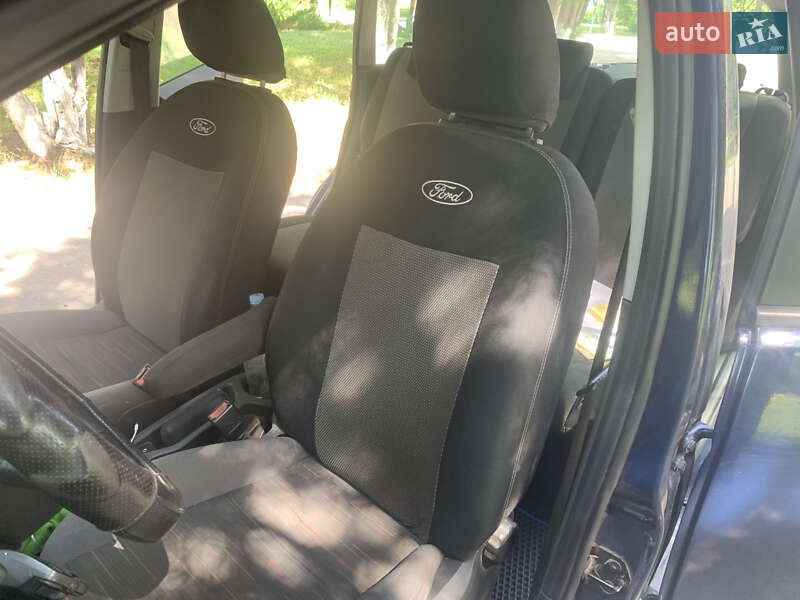 Мінівен Ford C-Max 2007 в Острозі