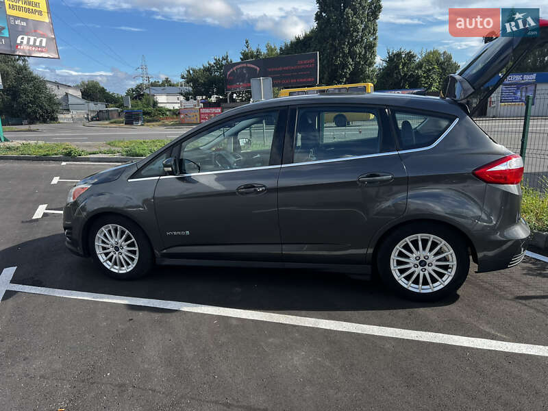 Мінівен Ford C-Max 2015 в Святопетрівське