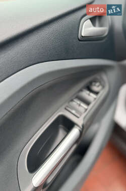 Минивэн Ford C-Max 2012 в 