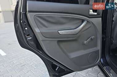 Минивэн Ford C-Max 2009 в 
