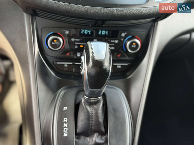 Мінівен Ford C-Max 2018 в Нововолинську
