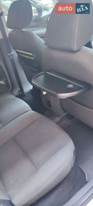 Минивэн Ford C-Max 2010 в Кривом Роге фото 5 Минивэн Ford C-Max 2010 в Кривом Роге