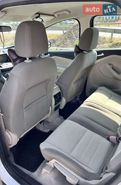 Минивэн Ford C-Max 2013 в 
