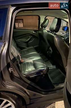 Минивэн Ford C-Max 2016 в 