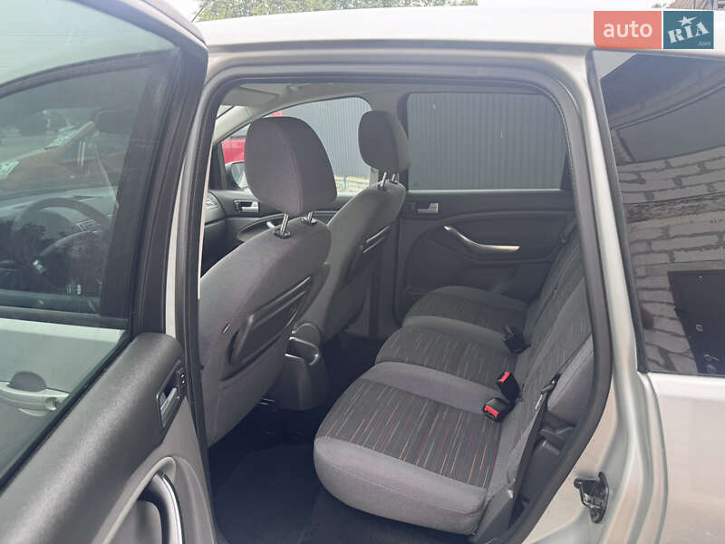 Минивэн Ford C-Max 2010 в Звенигородке