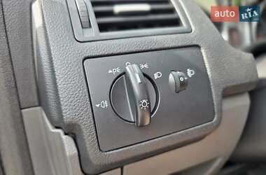 Мінівен Ford C-Max 2010 в 