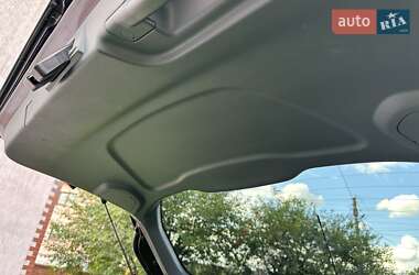 Мінівен Ford C-Max 2012 в 