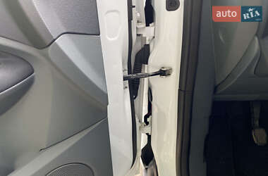Мінівен Ford C-Max 2013 в 