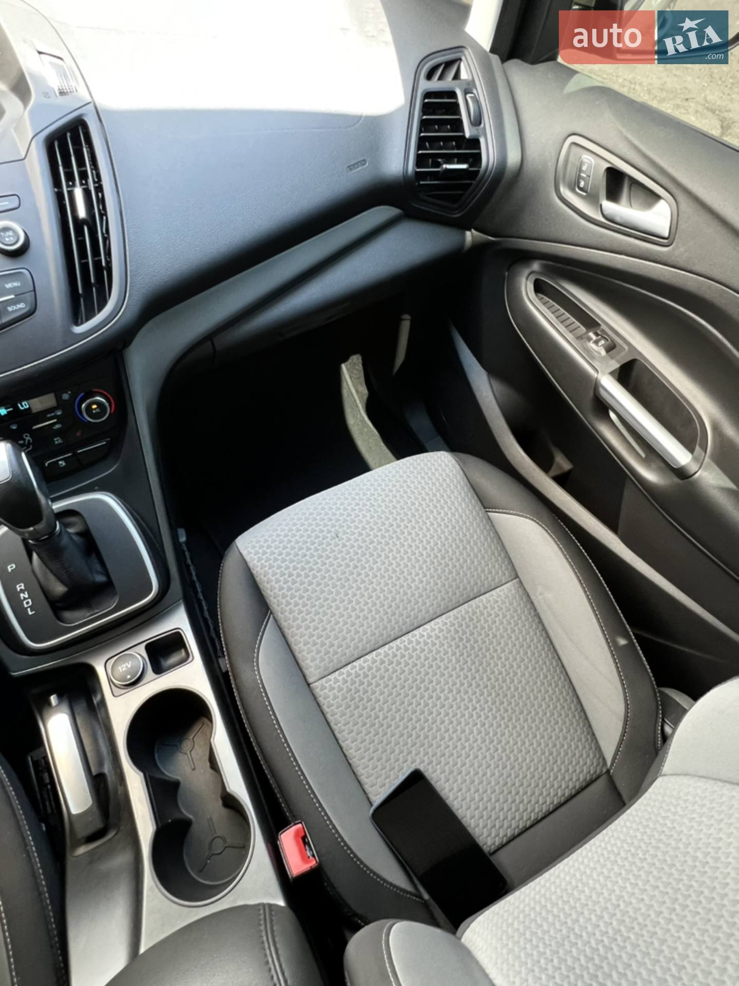 2017 Ford C-MAX - мініатюра 36