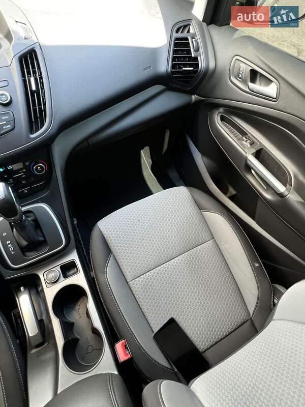 Мінівен Ford C-Max 2017 в Одесі