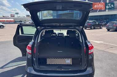 Мінівен Ford C-Max 2016 в 