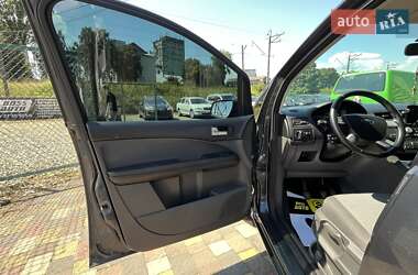 Минивэн Ford C-Max 2005 в 