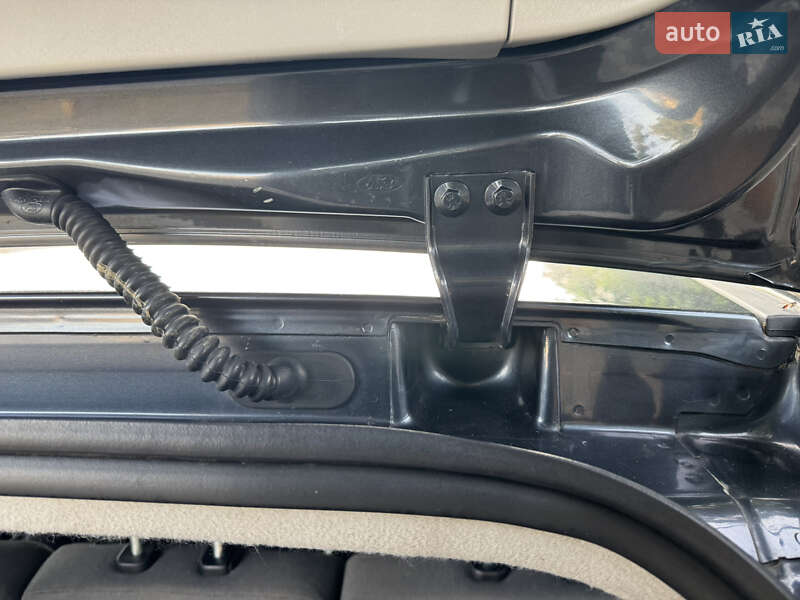 Минивэн Ford C-Max 2008 в Лубнах